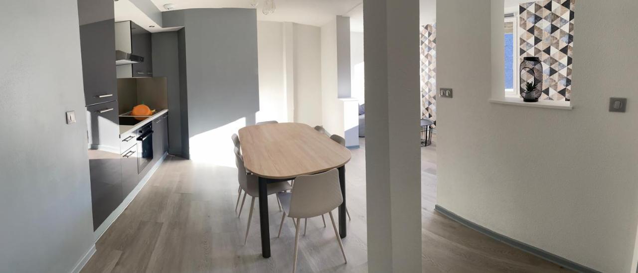 Residence Avec Un T3 Un T2 Et Un Studio En Centre Ville D Argelès-Gazost Eksteriør bilde