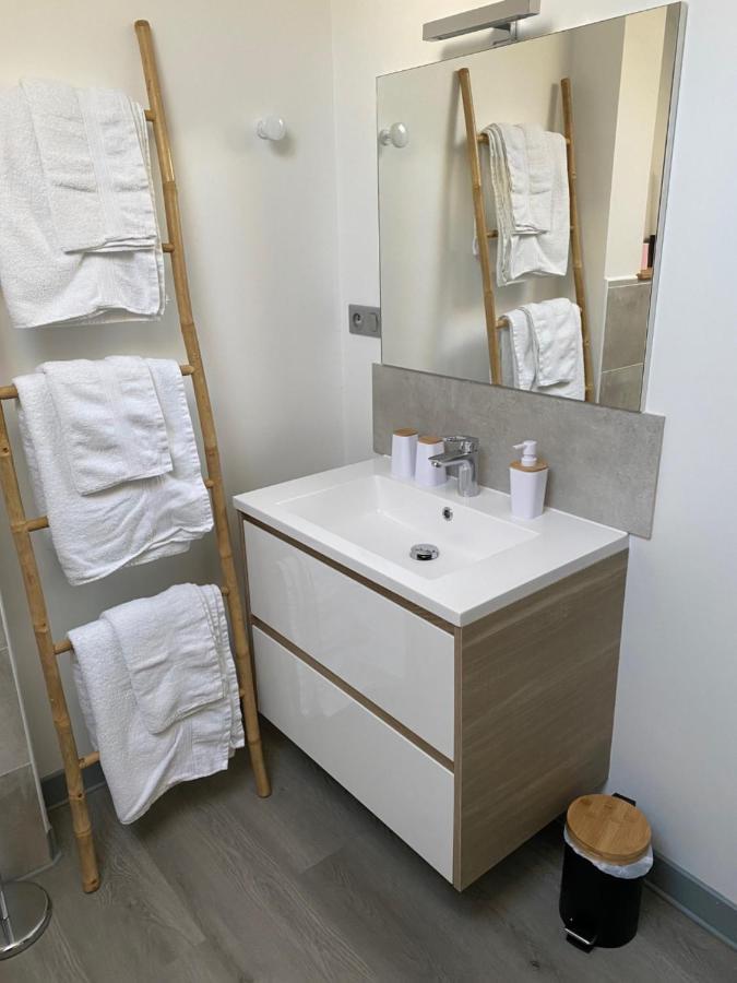 Residence Avec Un T3 Un T2 Et Un Studio En Centre Ville D Argelès-Gazost Eksteriør bilde