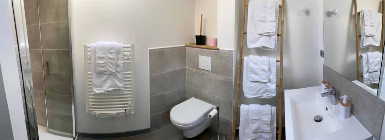 Residence Avec Un T3 Un T2 Et Un Studio En Centre Ville D Argelès-Gazost Eksteriør bilde